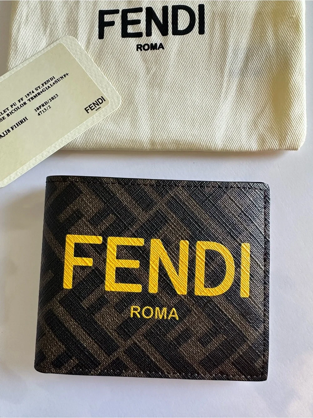 Fendi Roma FF Monogram Yellow Logo Bifold Wallet NWT Dust Bag